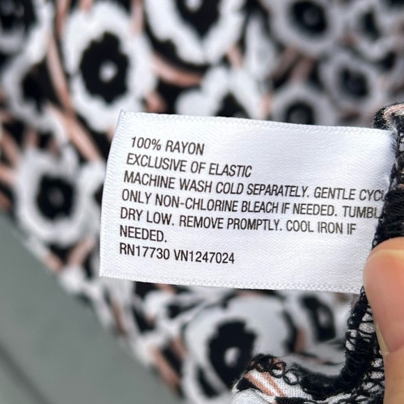 Diane Von Furstenberg x Target Smocked Maxi dress, BNWT, size XXL - Picture 14 of 14